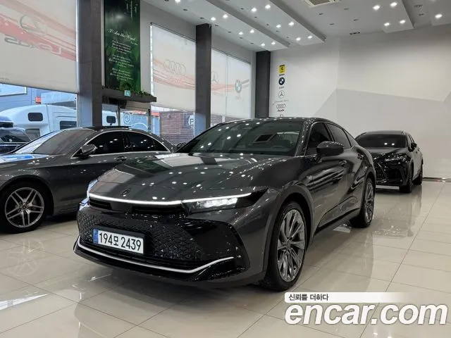 Toyota Crown 2024