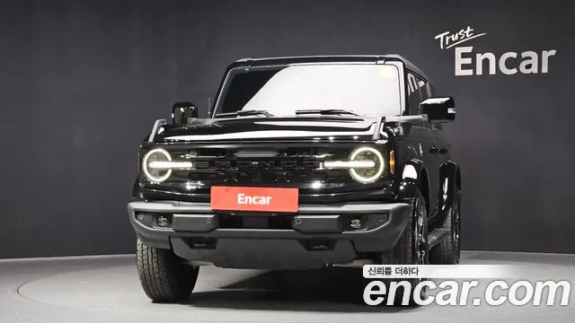 Ford Bronco 2024