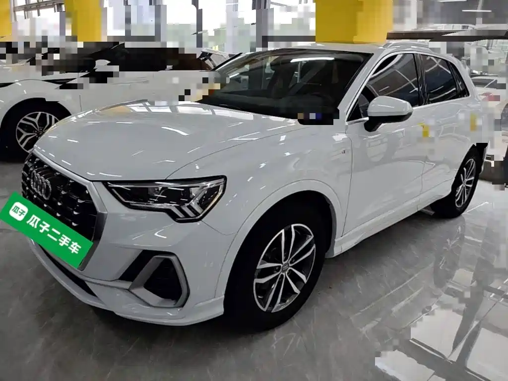 Audi Q3 2021