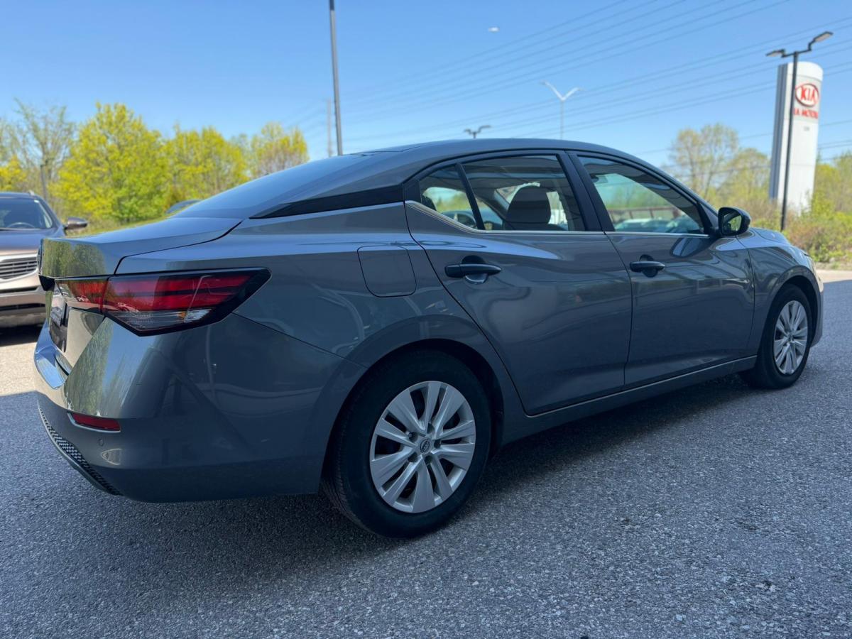 Nissan Sentra 2024