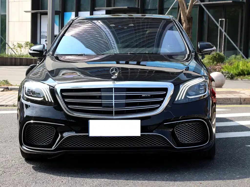 Mercedes-Benz S-Класс 2020