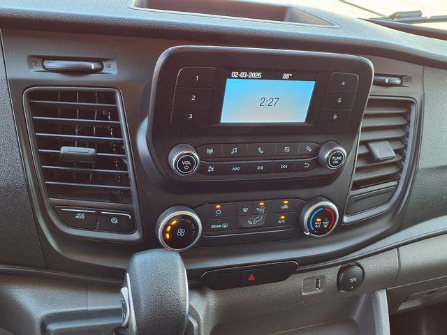 Ford Transit 2024