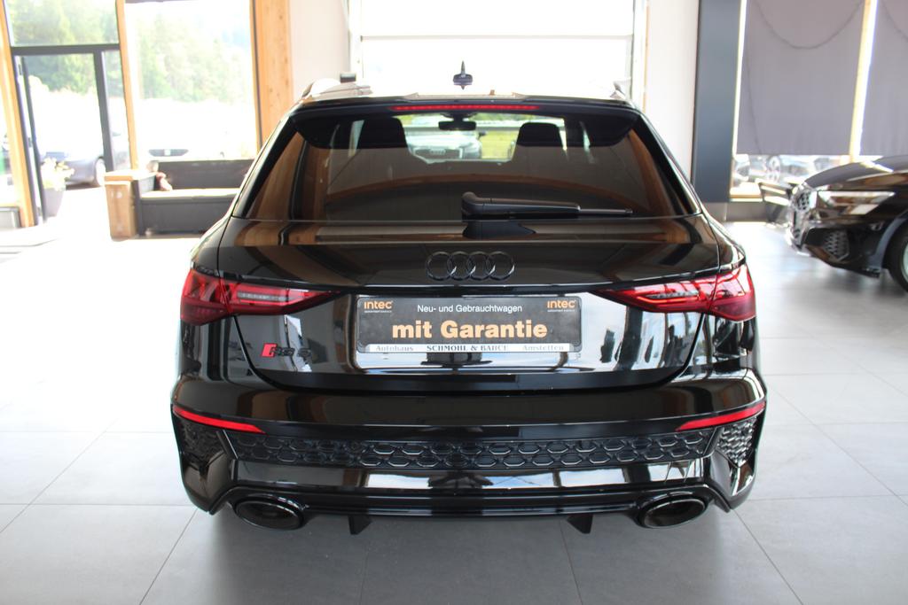 Audi RS3 2023