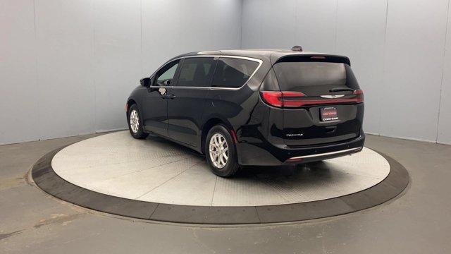 Chrysler Pacifica 2025