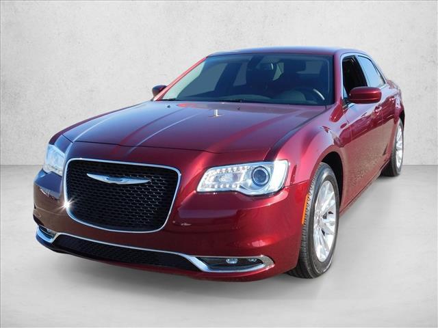 Chrysler 300 2021