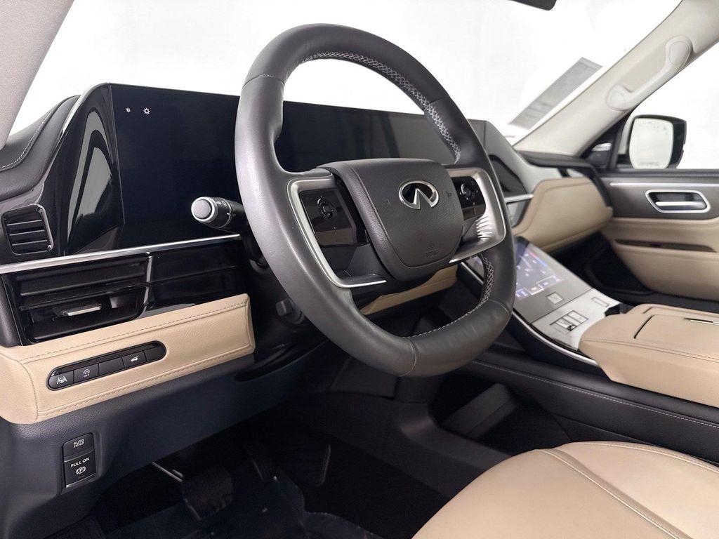 Infiniti QX80 2025