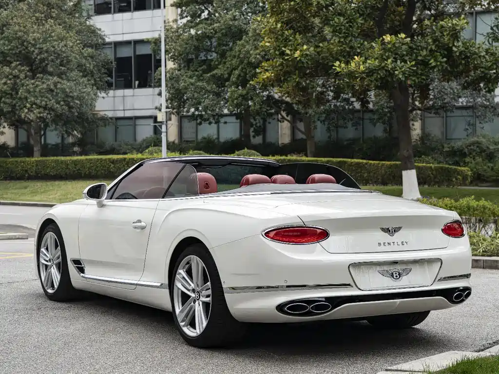 Bentley Continental 2024