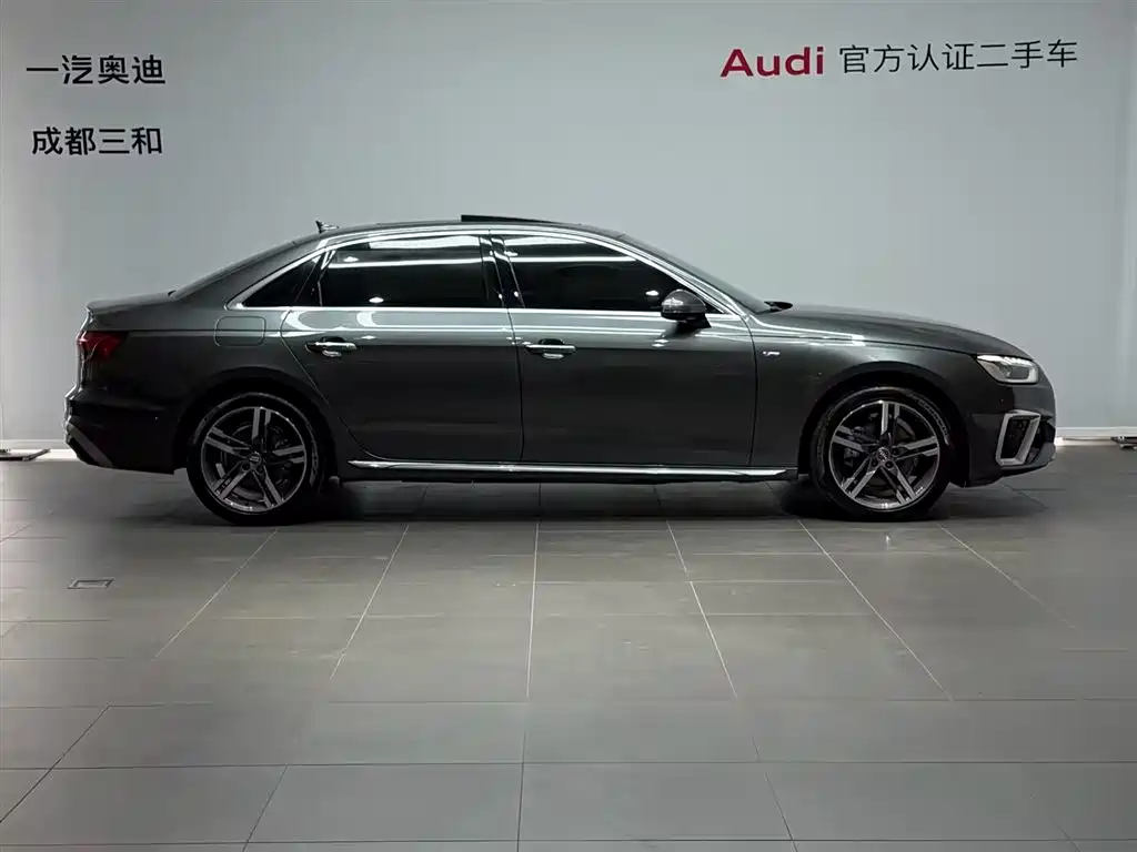 Audi A4 2022