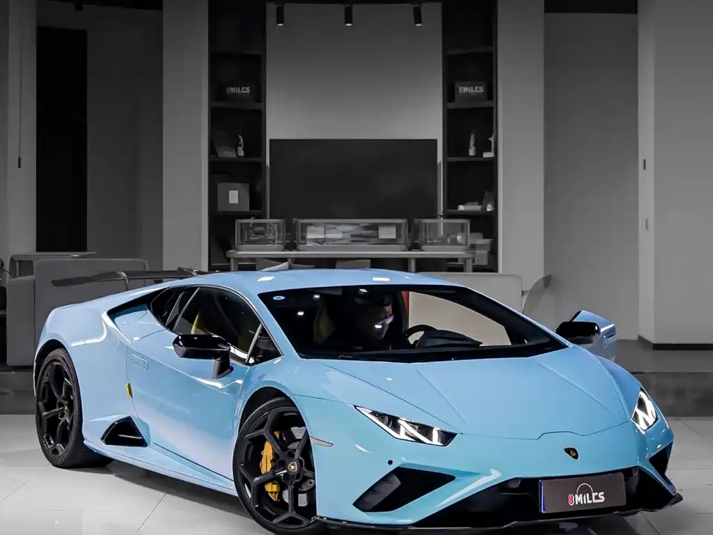 Lamborghini Huracán 2023