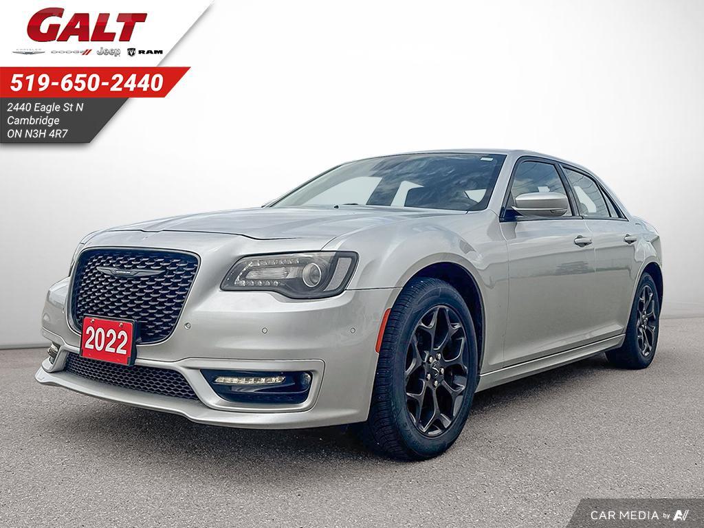 Chrysler 300 2022