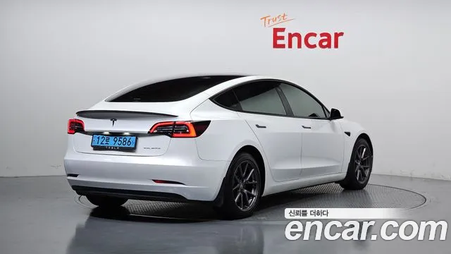 Tesla Model 3 2021