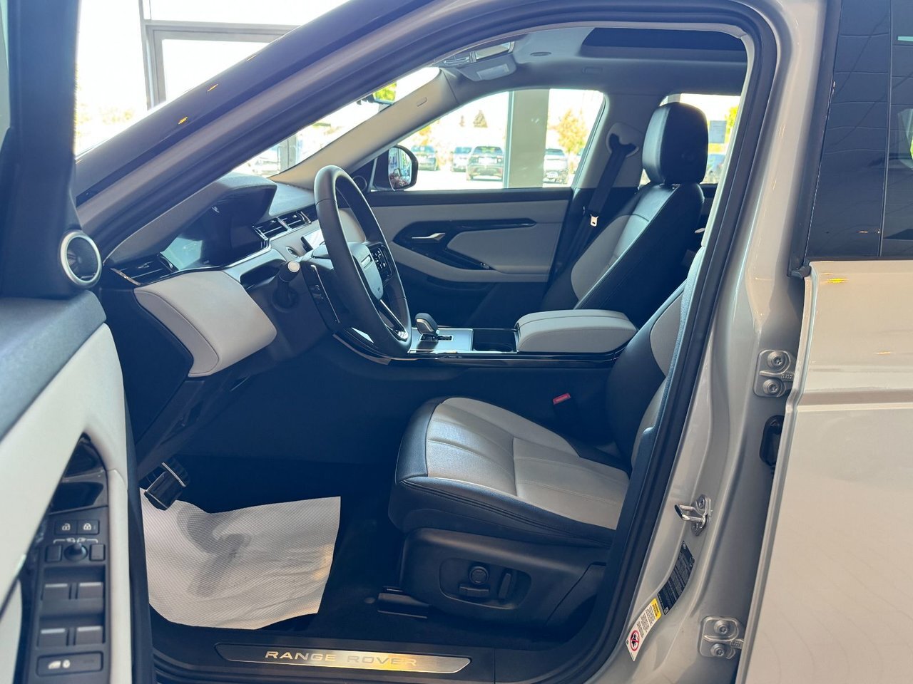 Land Rover Range Rover Evoque 2025
