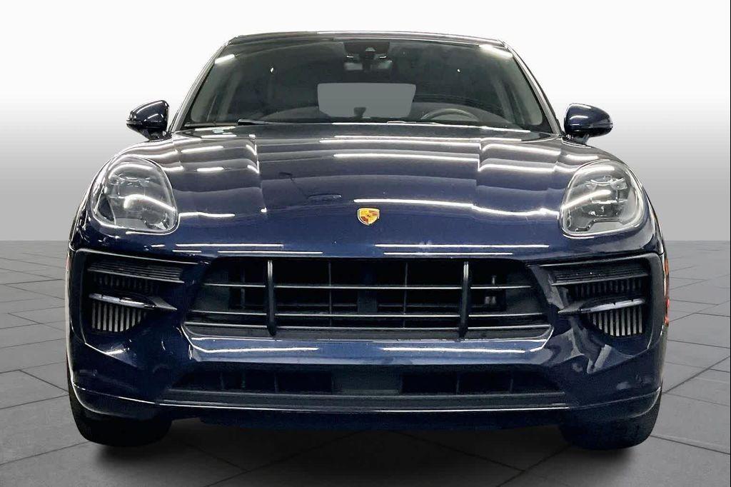 Porsche Macan 2021