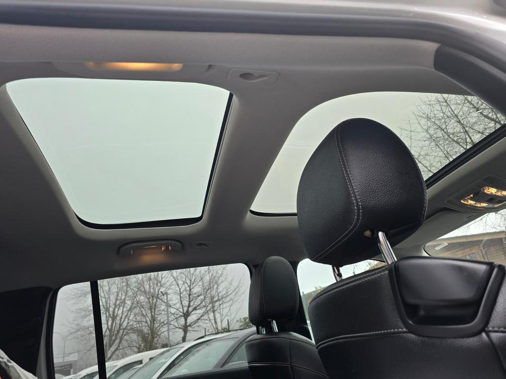 Mercedes-Benz GLB 220 2021