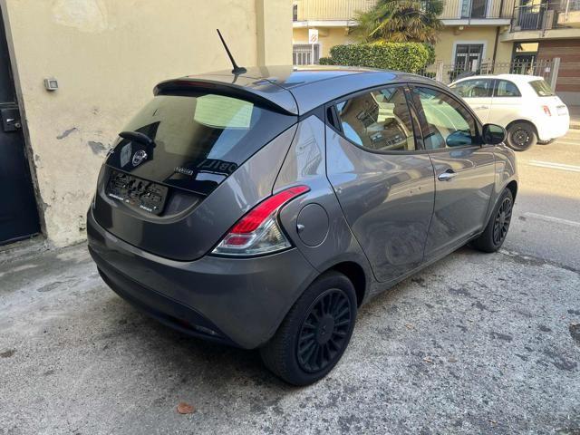 Lancia Ypsilon 2022