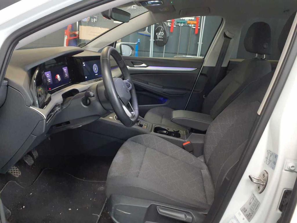 Volkswagen Golf 2023