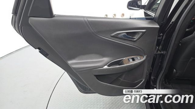 Chevrolet Malibu 2021