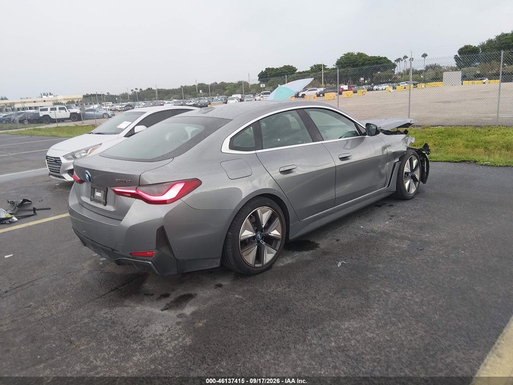 BMW i4 2024