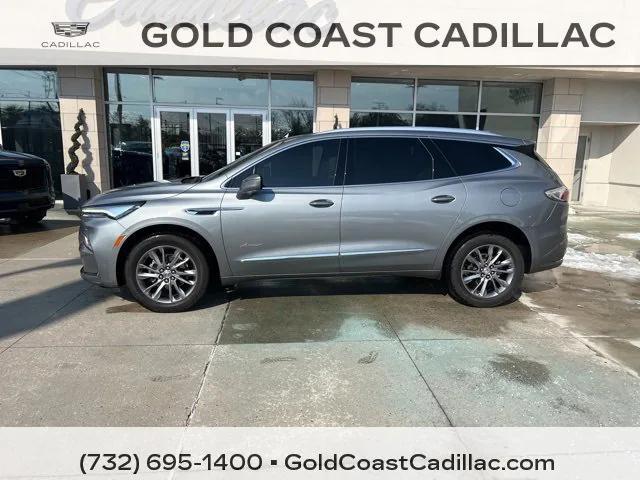 Buick Enclave 2023