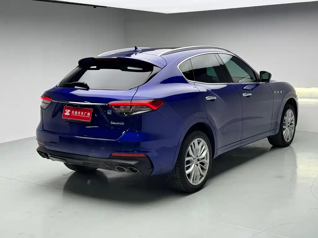 Maserati Levante 2022