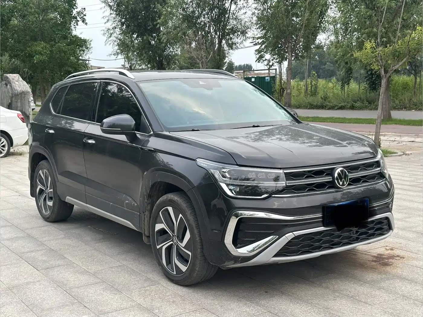 Volkswagen Tharu 2025