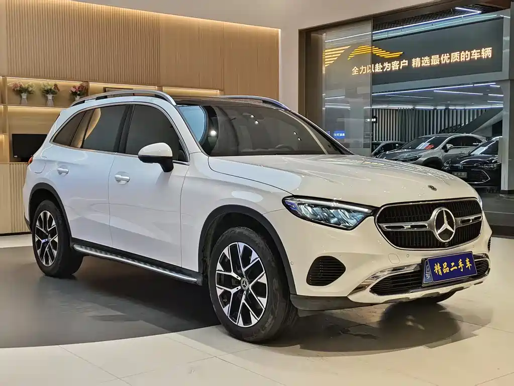 Mercedes-Benz GLC 2024