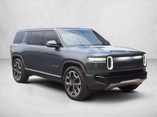 Rivian R1S 2025