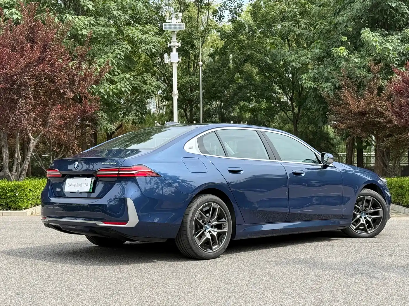 BMW i5 2024