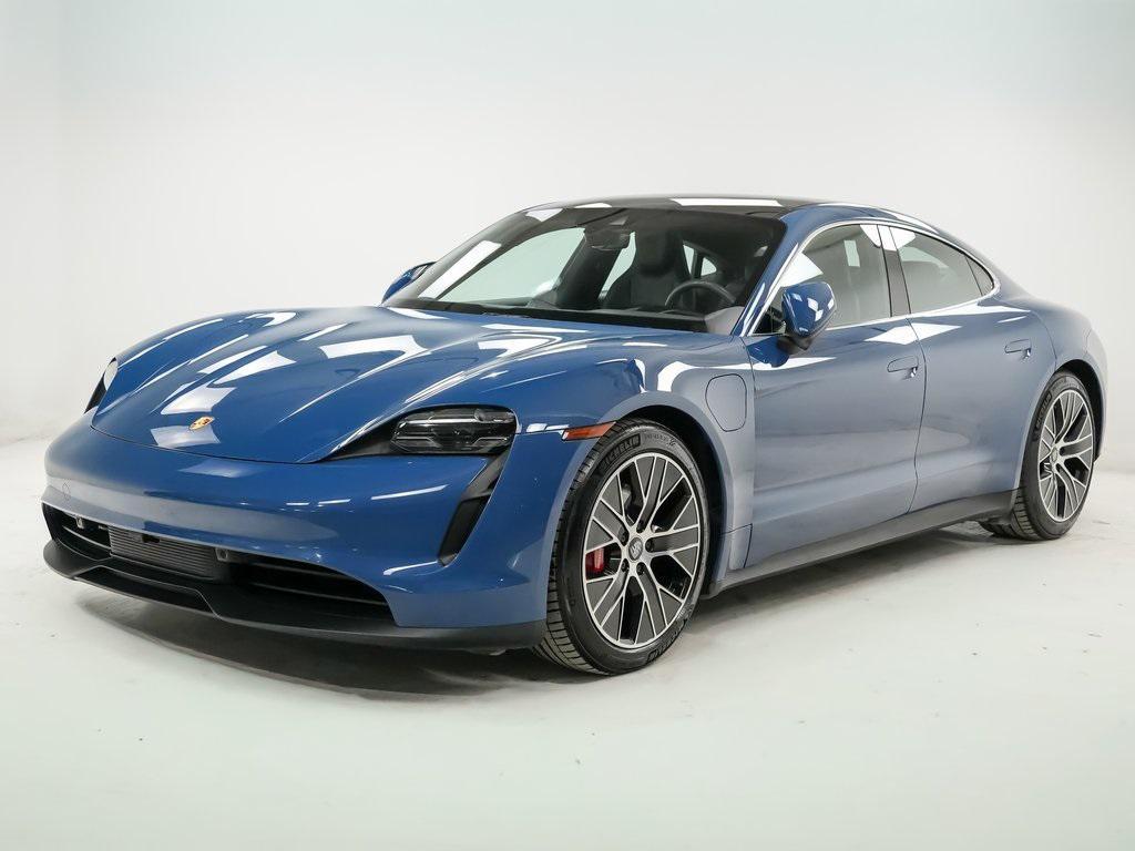 Porsche Taycan 2022