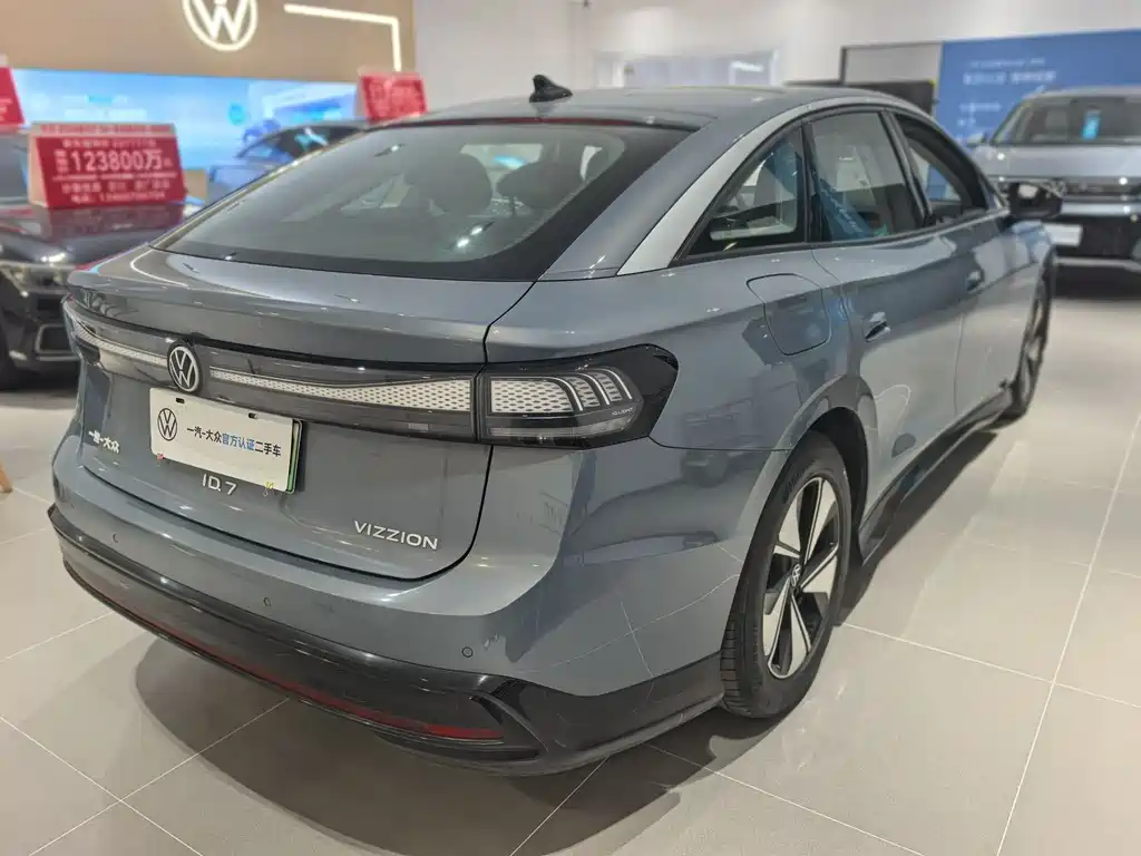 Volkswagen ID.7 2024