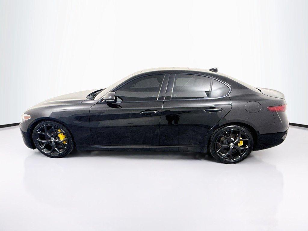 Alfa Romeo Giulia 2021