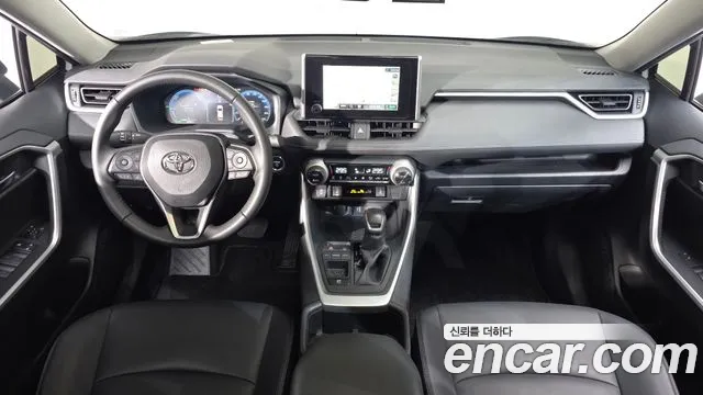 Toyota RAV4 2024