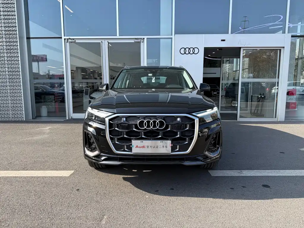 Audi Q7 2025