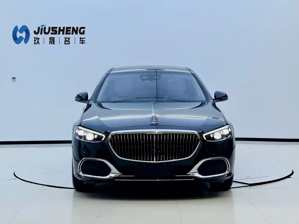 Mercedes-Benz Maybach S-Класс 2022