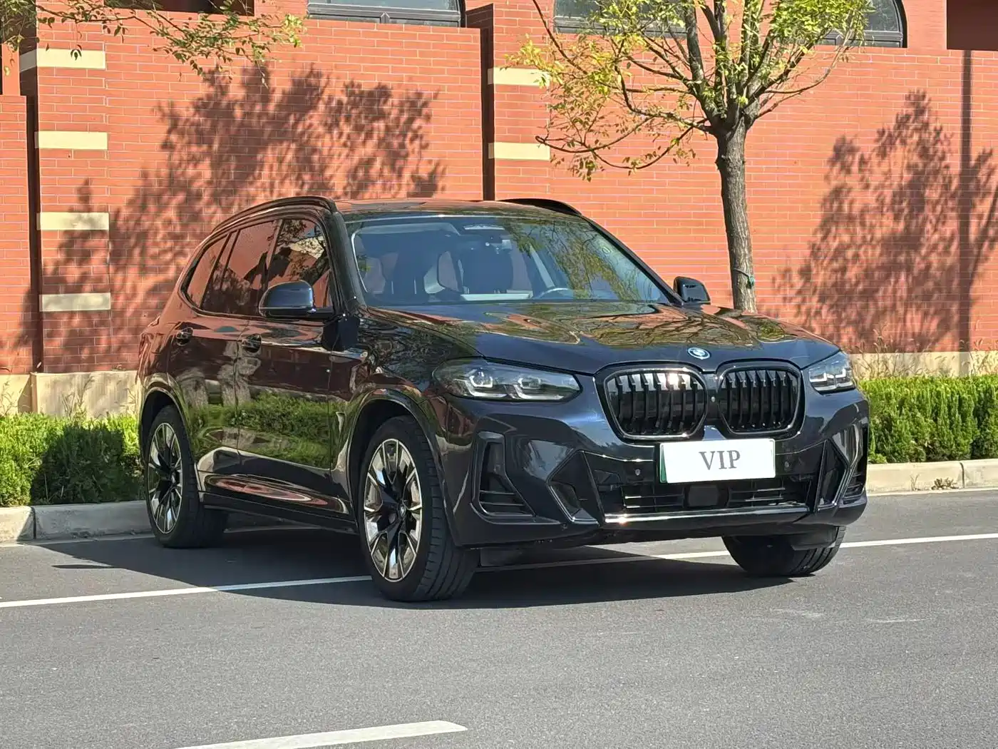 BMW iX3 2024