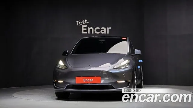 Tesla Model Y 2022