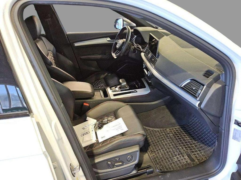 Audi SQ5 2022