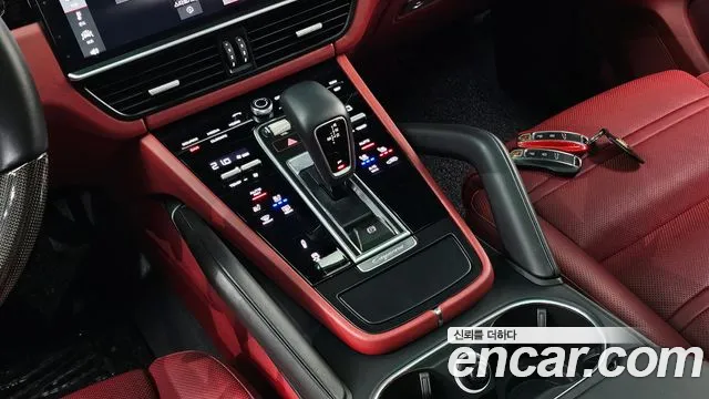 Porsche Cayenne 2020
