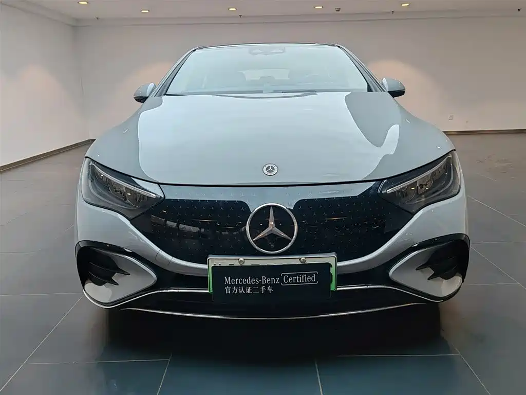 Mercedes-Benz EQE 2022