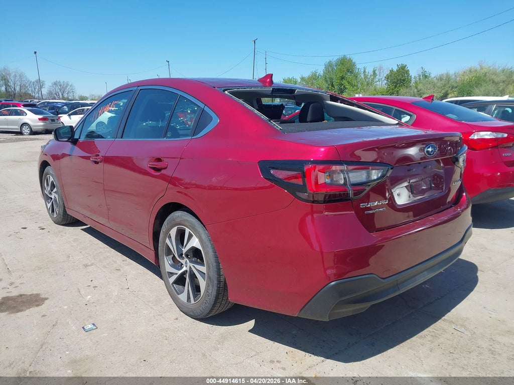 Subaru Legacy 2022