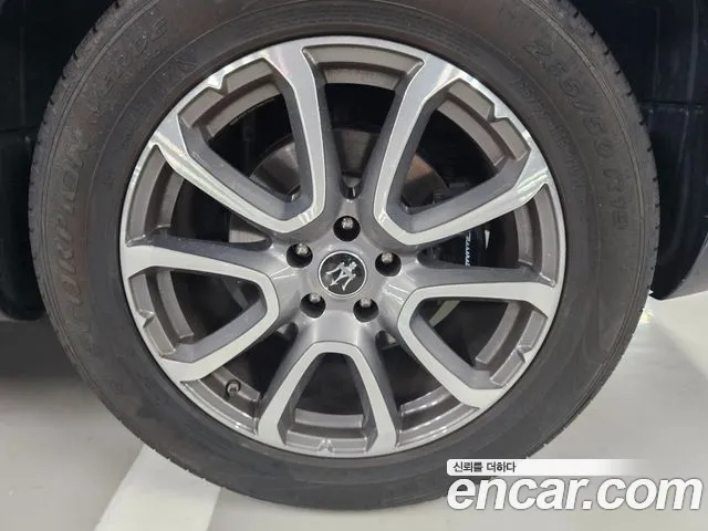 Maserati Levante 2022