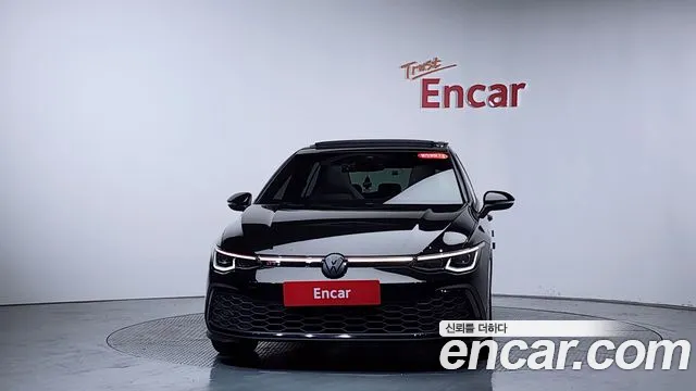 Volkswagen Golf 2024