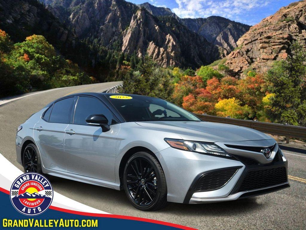 Toyota Camry 2022