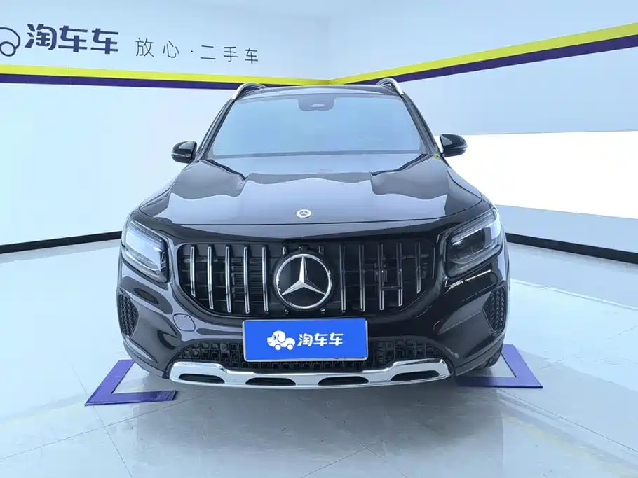 Mercedes-Benz GLB 2025