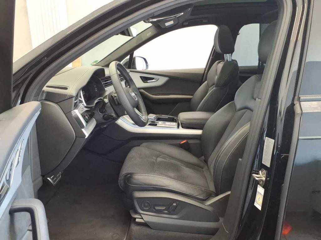 Audi Q7 2023