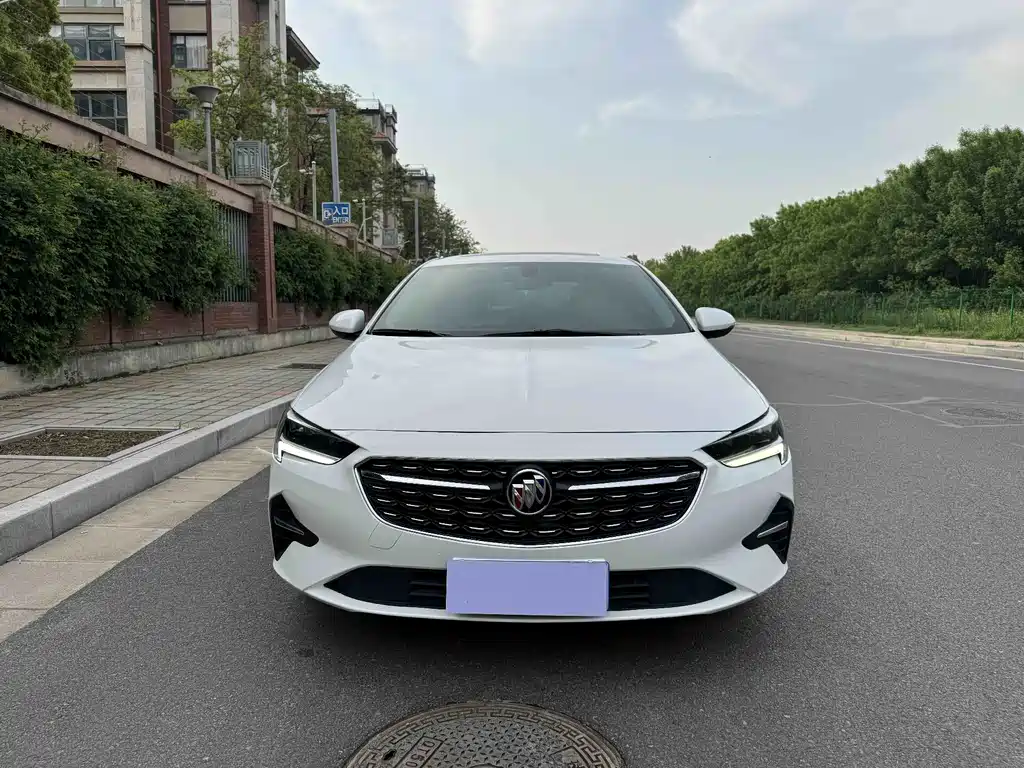 Buick Regal 2022