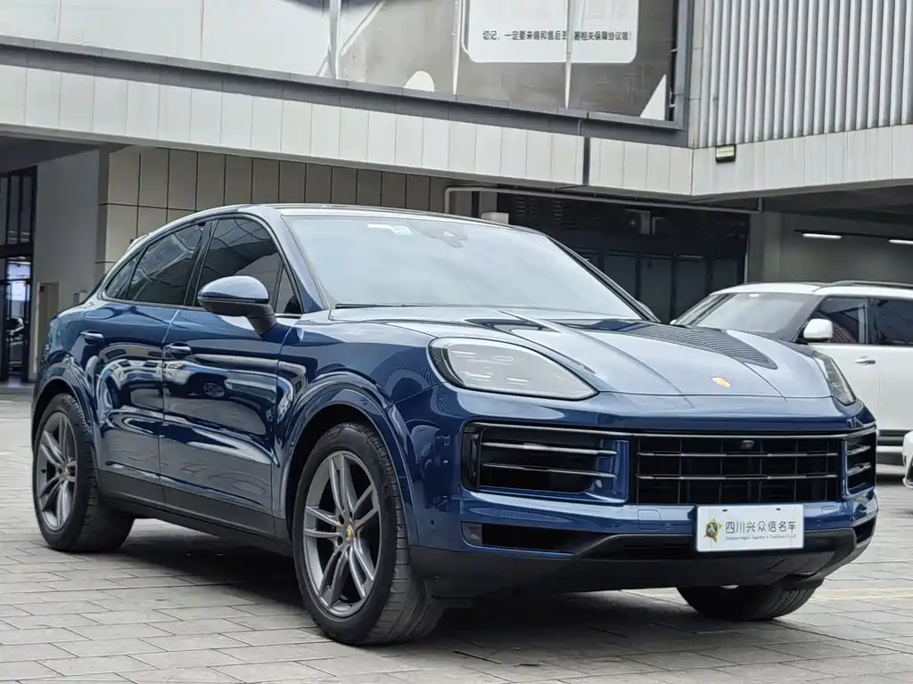 Porsche Cayenne 2024