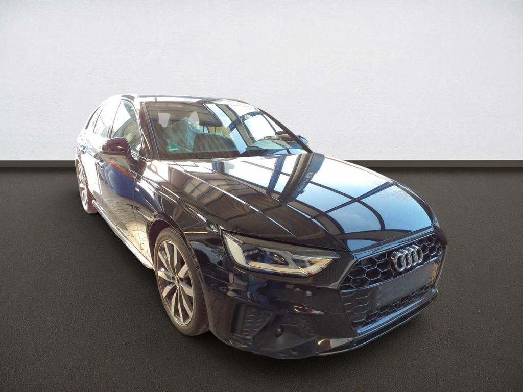 Audi A4 2023