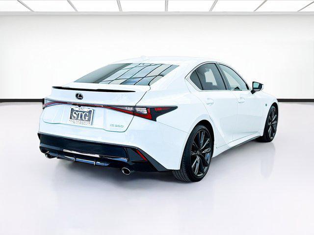 Lexus IS 300 2024