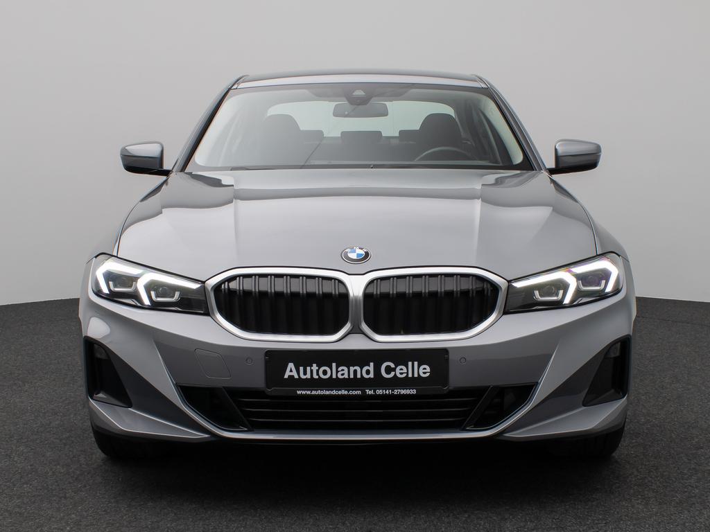 BMW 320 2023